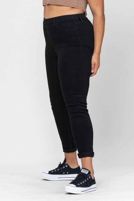 Mid Rise Pull On Crop Skinny, PLUS